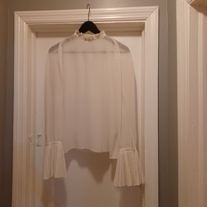 Lair long sleeve H & M cream top
